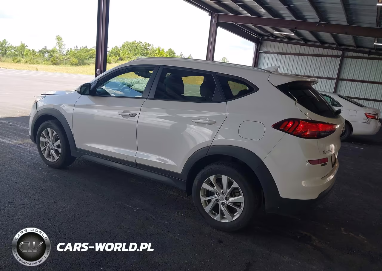 2019 Hyundai Tucson Value VIN:KM8J33A4XKU021458 - 3