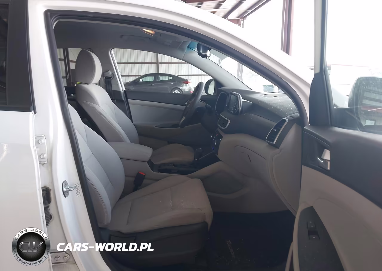 2019 Hyundai Tucson Value VIN:KM8J33A4XKU021458 - 5