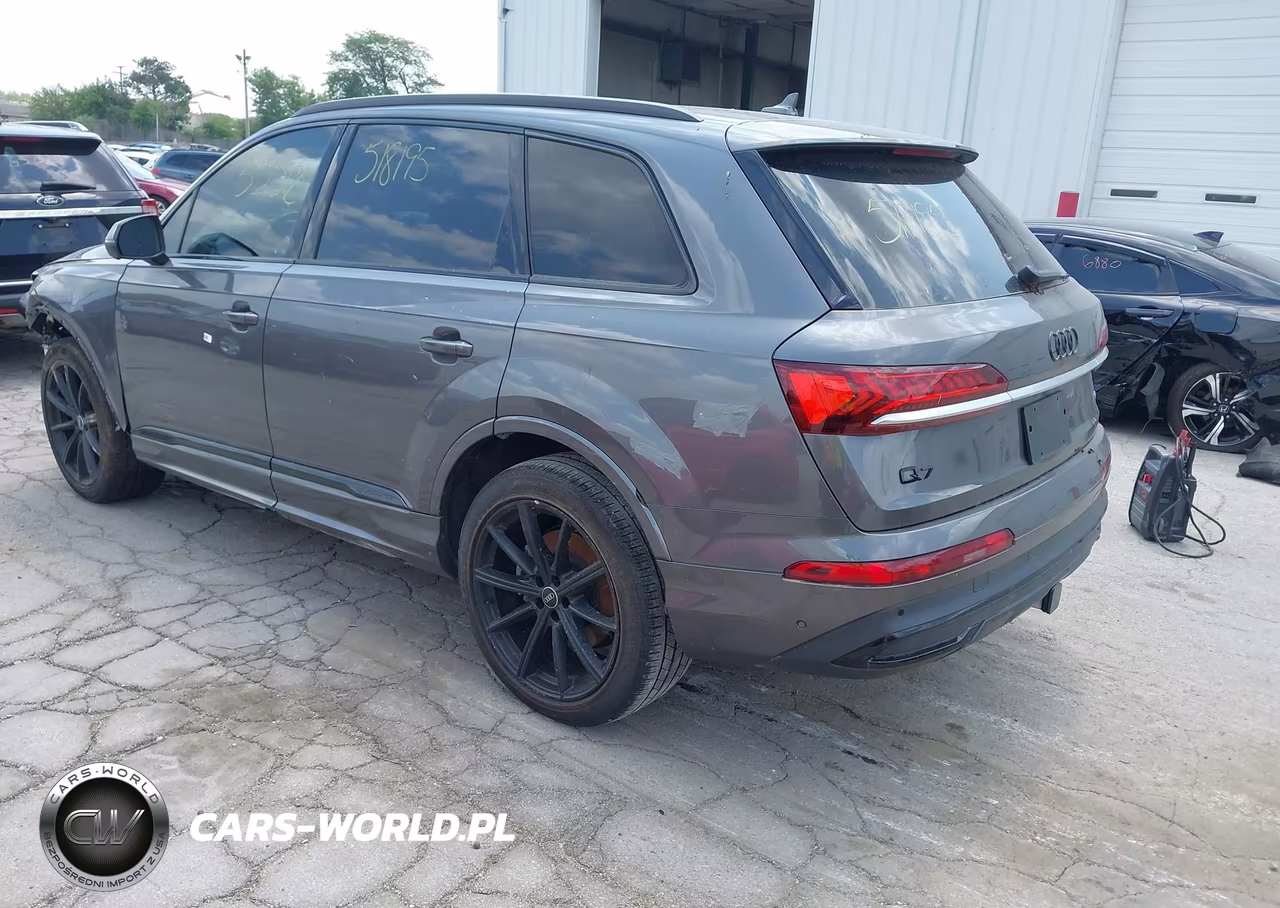 2021 Audi Q7 Premium Plus 55 Tfsi Quattro Tiptronic VIN:WA1LXAF70MD023550 - 3