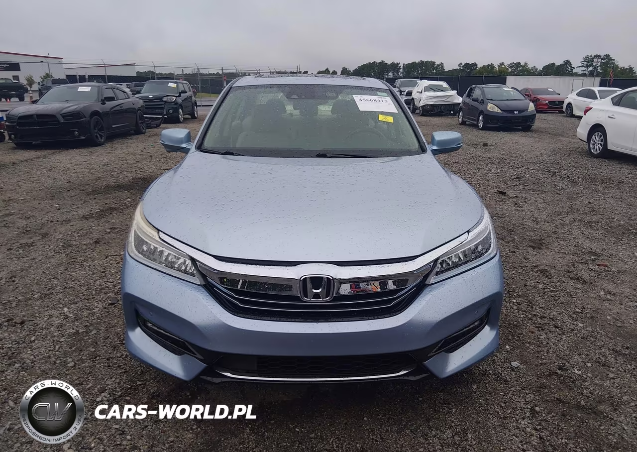 2017 Honda Accord Hybrid Touring VIN:JHMCR6F78HC021052 - 12