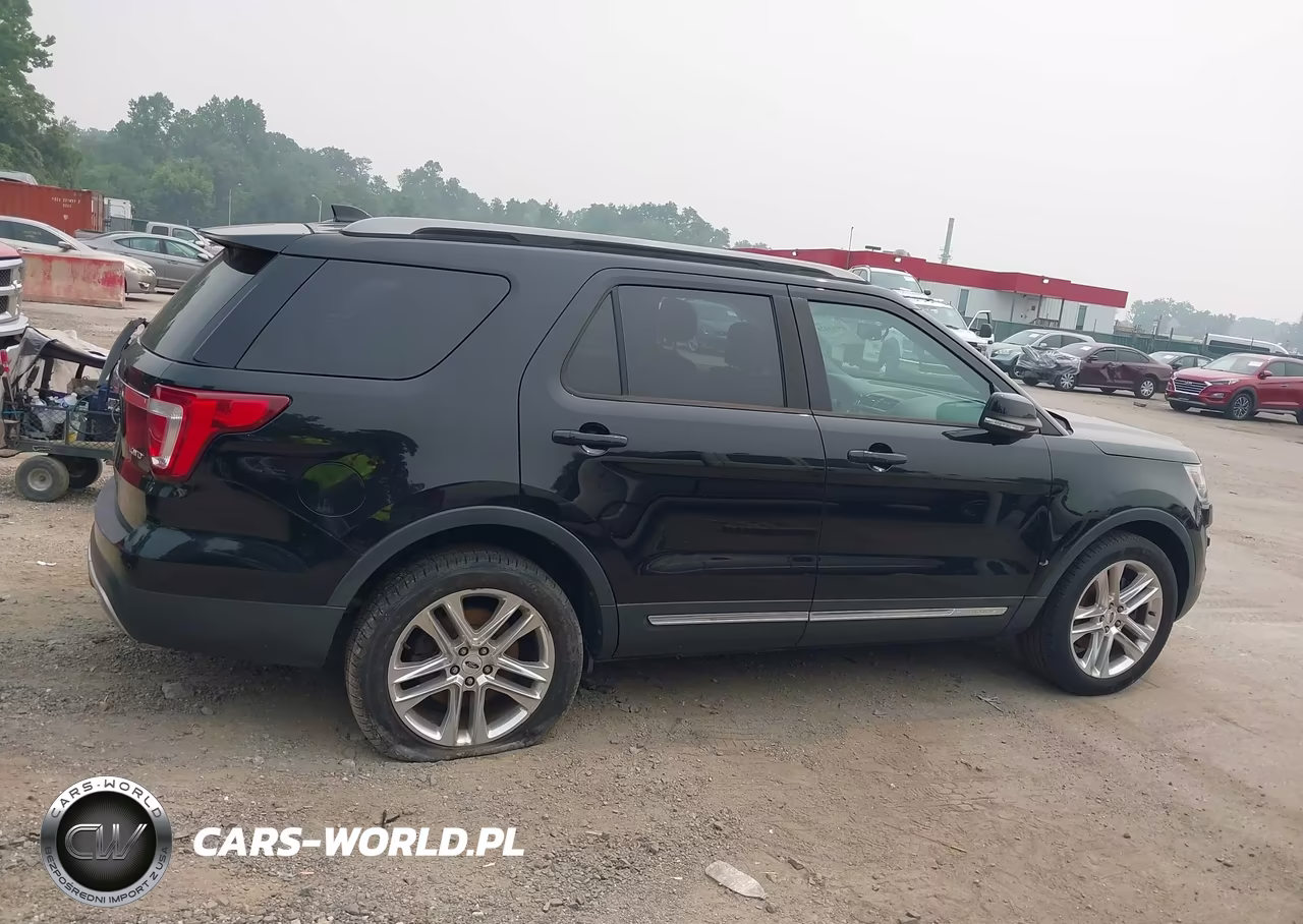2016 Ford Explorer Xlt VIN:1FM5K8D86GGC38107 - 14