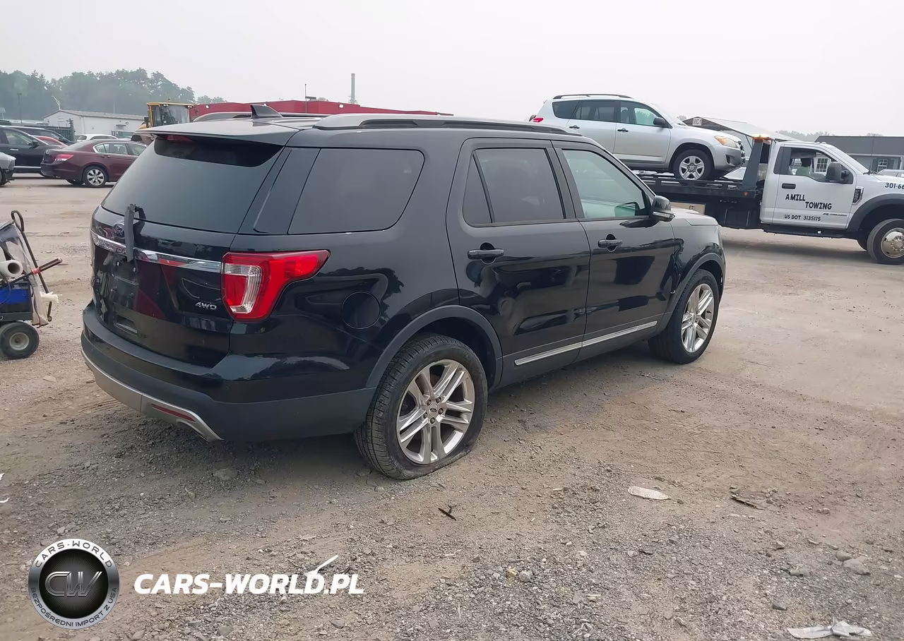 2016 Ford Explorer Xlt VIN:1FM5K8D86GGC38107 - 4