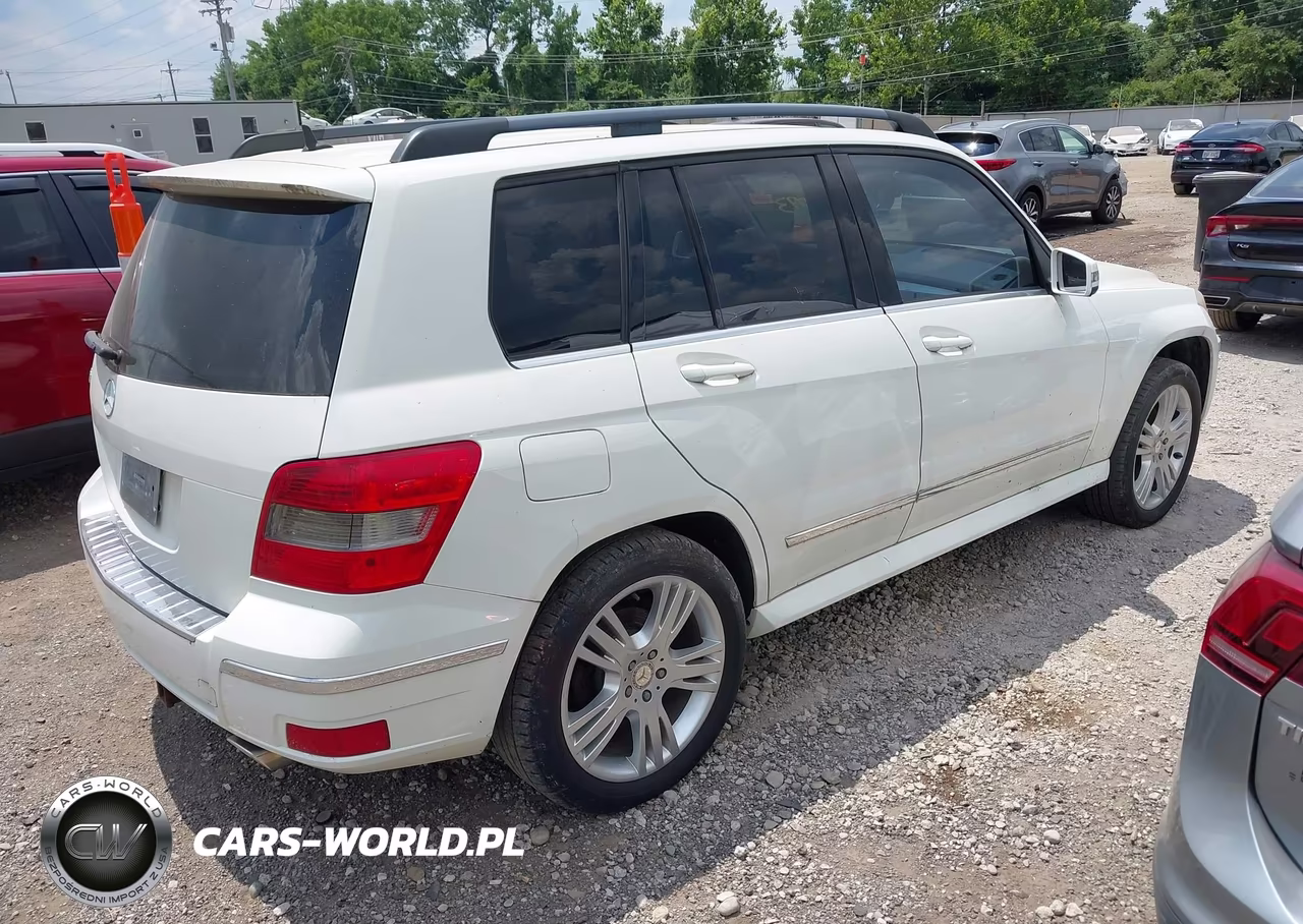 2010 Mercedes-Benz Glk 350 VIN:WDCGG5GBXAF329246 - 4