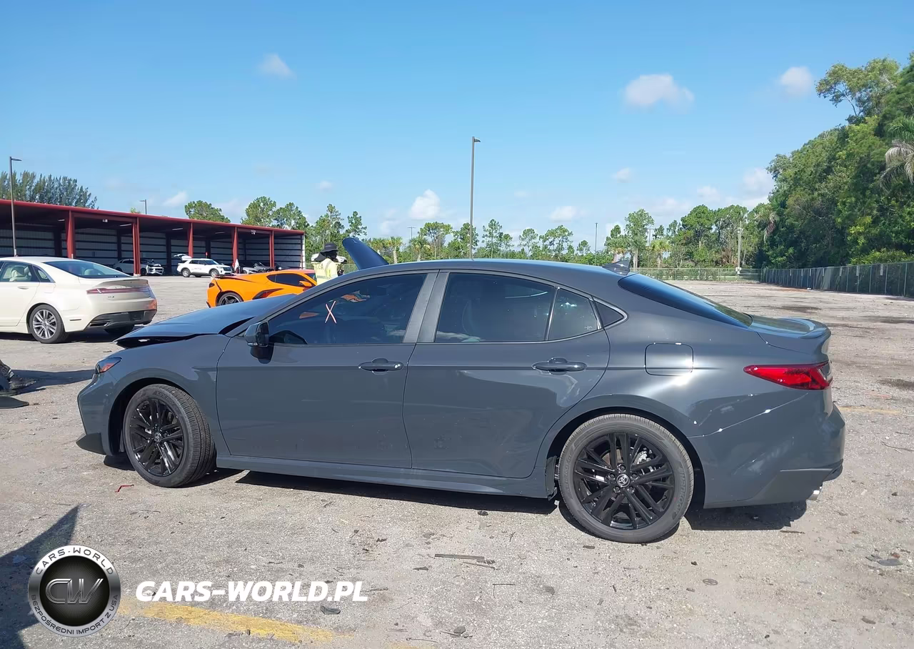 2026 Toyota Camry Se VIN:4T1DAACK1TU327498 - 14