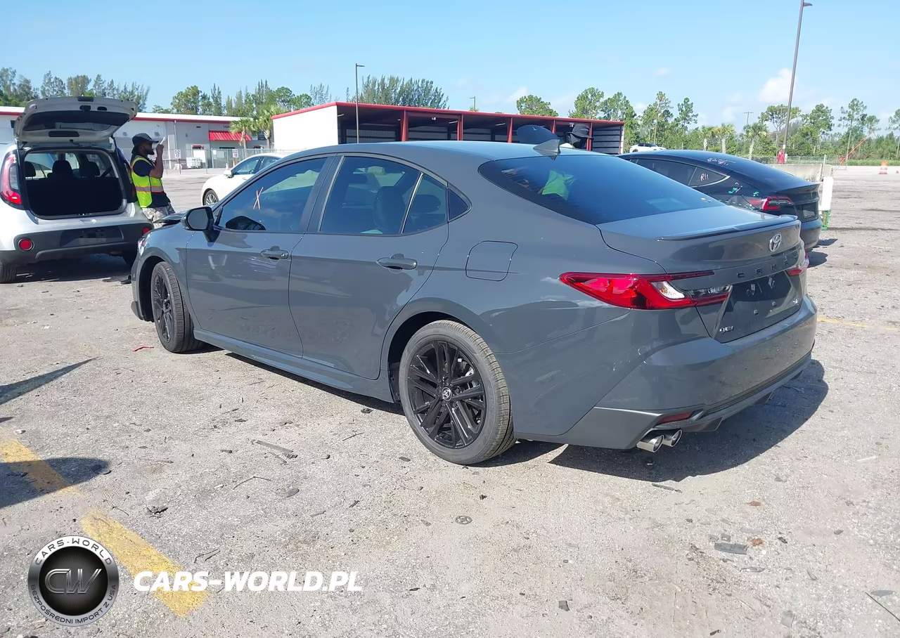 2026 Toyota Camry Se VIN:4T1DAACK1TU327498 - 3