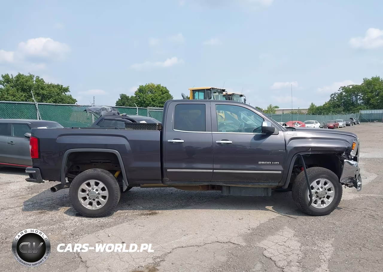 2015 GMC Sierra 2500Hd Slt VIN:1GT22ZE85FZ134898 - 13