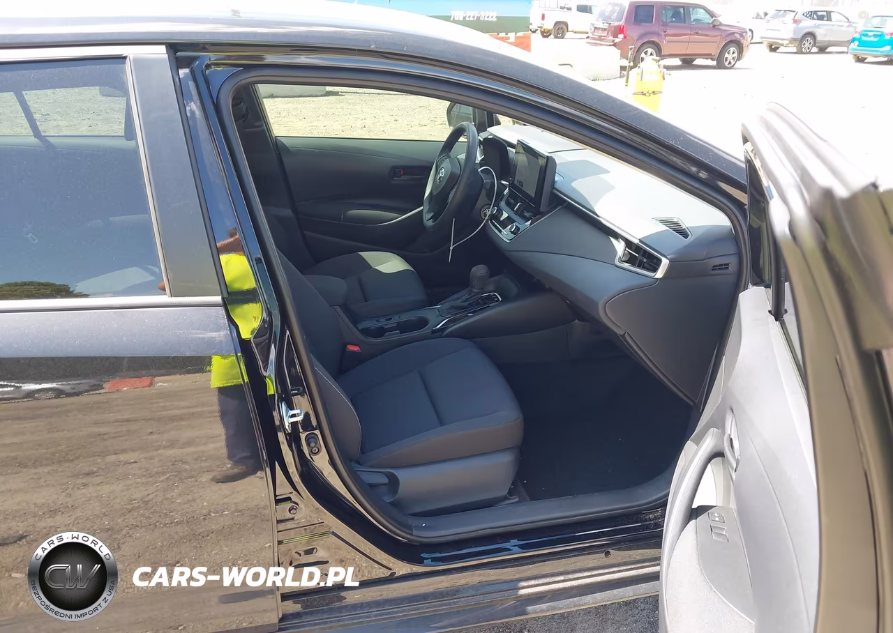 2026 Toyota Corolla Hybrid Hybrid Le VIN:JTDBCMFE8T3140620 - 5