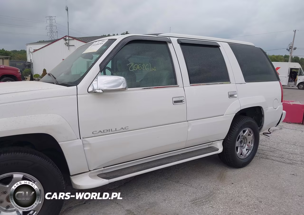 2000 Cadillac Escalade Standard VIN:1GYEK63R0YR170843 - 15