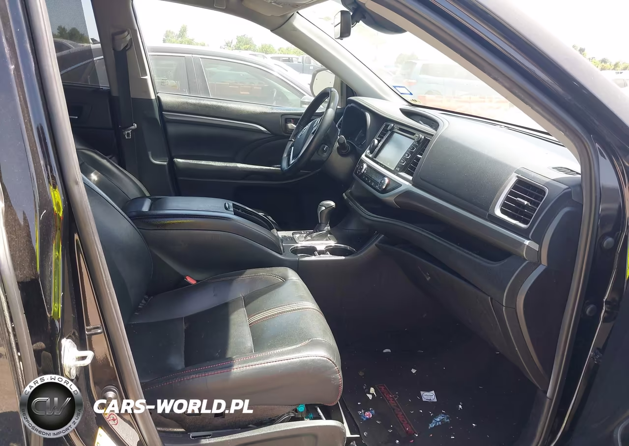 2019 Toyota Highlander Se VIN:5TDKZRFH4KS333172 - 5