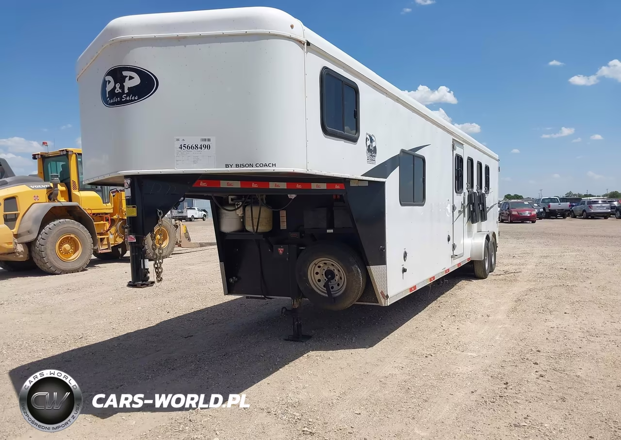 2020 Bison Coach 38' 4 Stall Horse Trailer VIN:51Y335G26L2009272 - 2