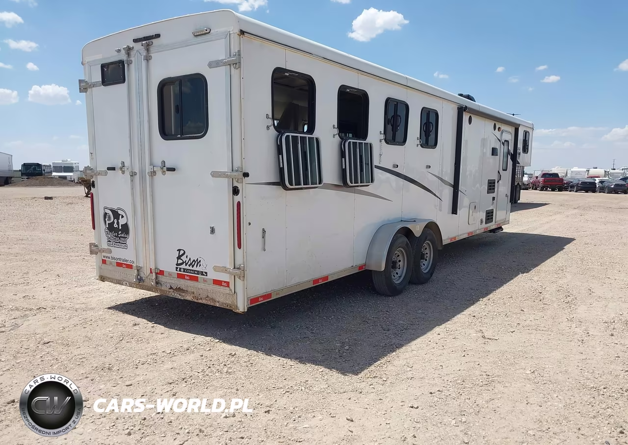 2020 Bison Coach 38' 4 Stall Horse Trailer VIN:51Y335G26L2009272 - 4