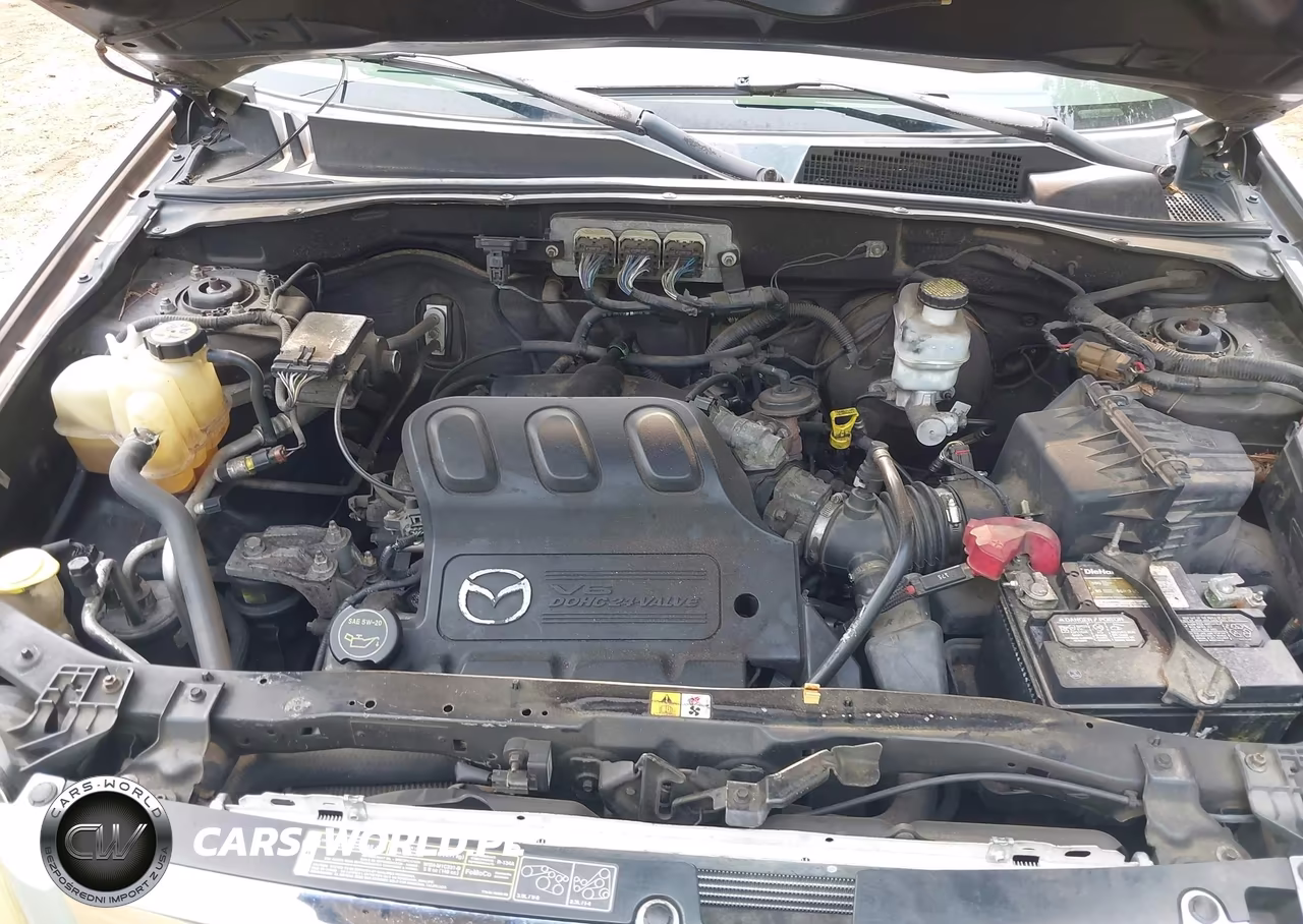 2008 Mazda Tribute S Sport VIN:4F2CZ96108KM08098 - 10