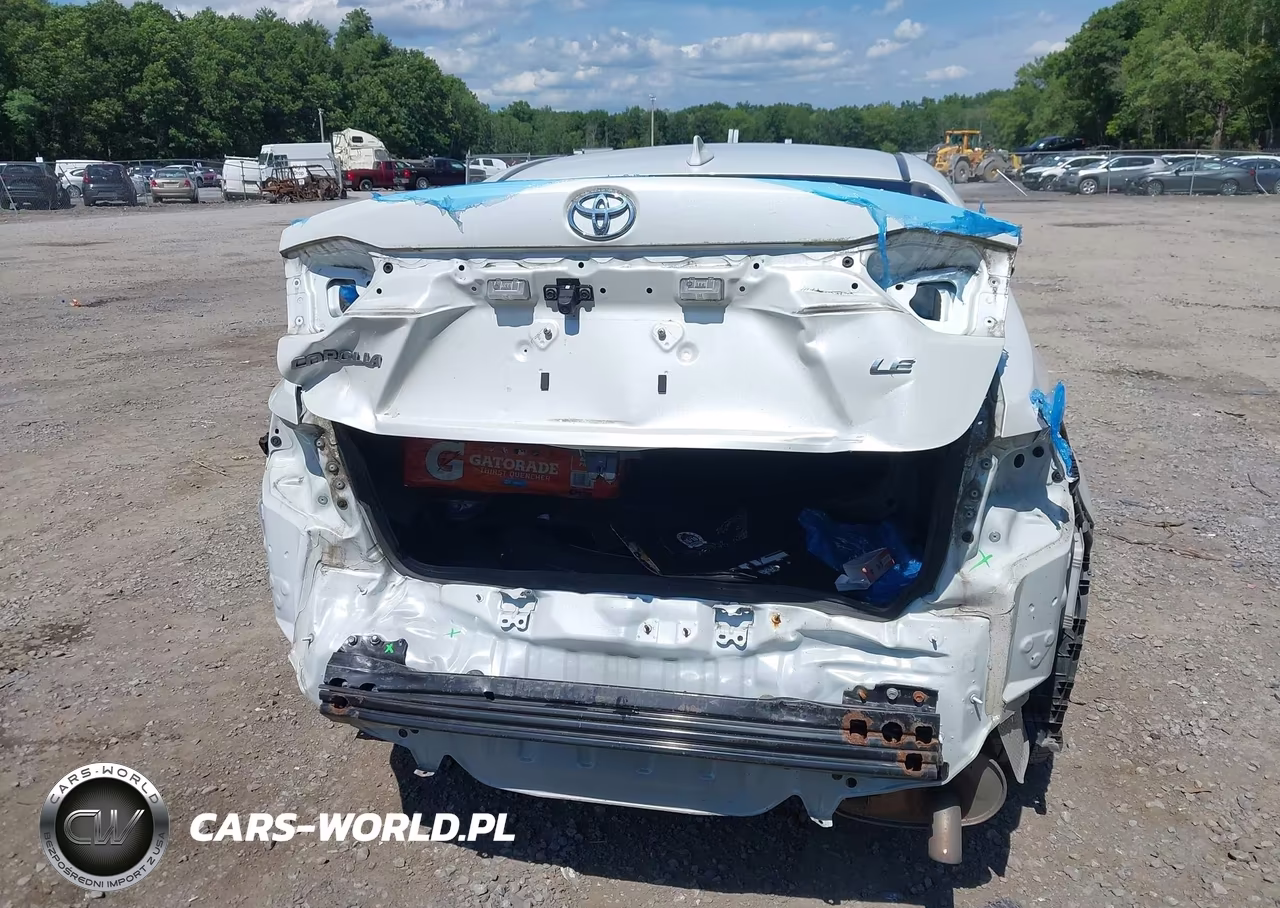 2022 Toyota Corolla Le VIN:JTDEPMAE9N3016366 - 16