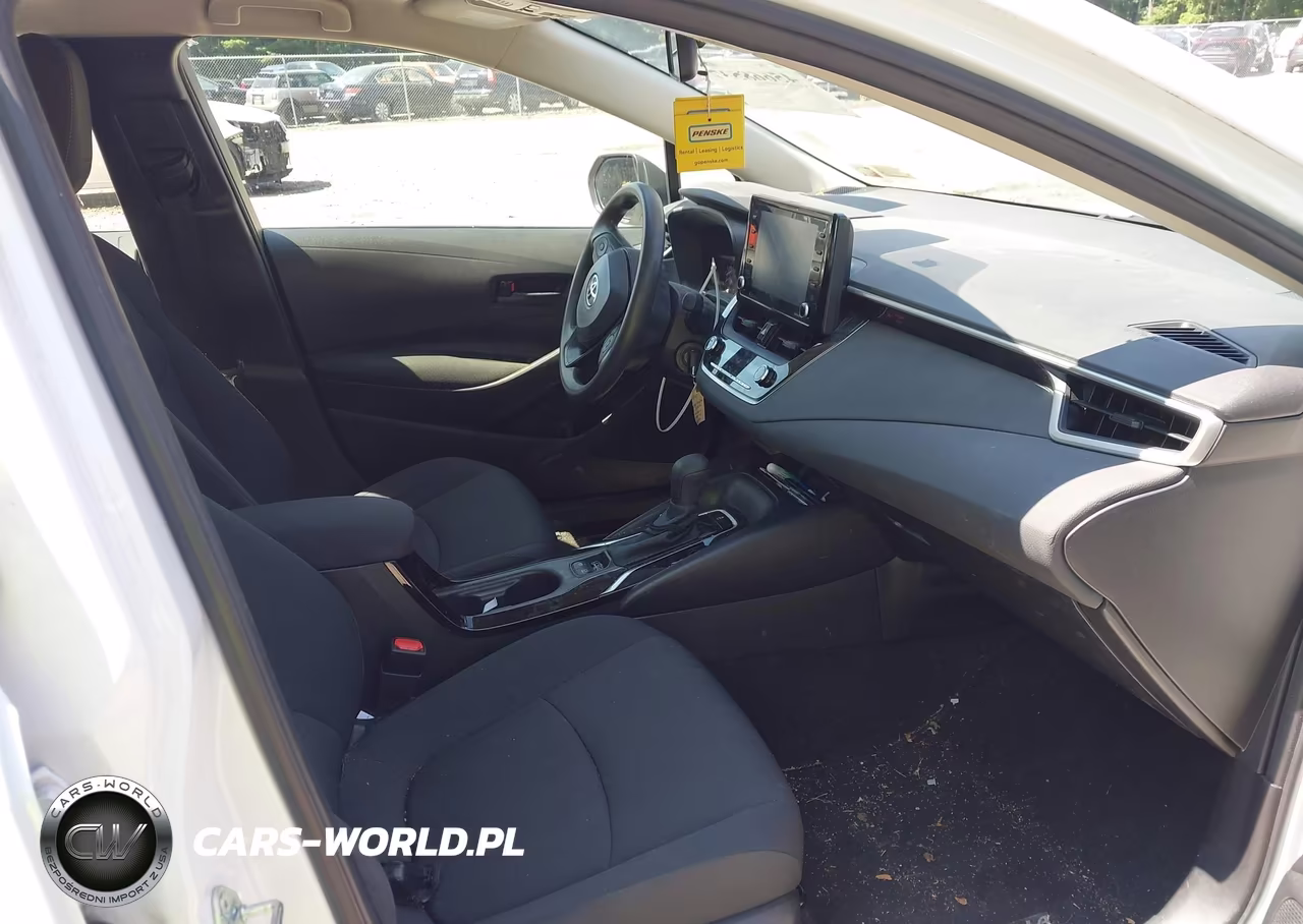 2022 Toyota Corolla Le VIN:JTDEPMAE9N3016366 - 5
