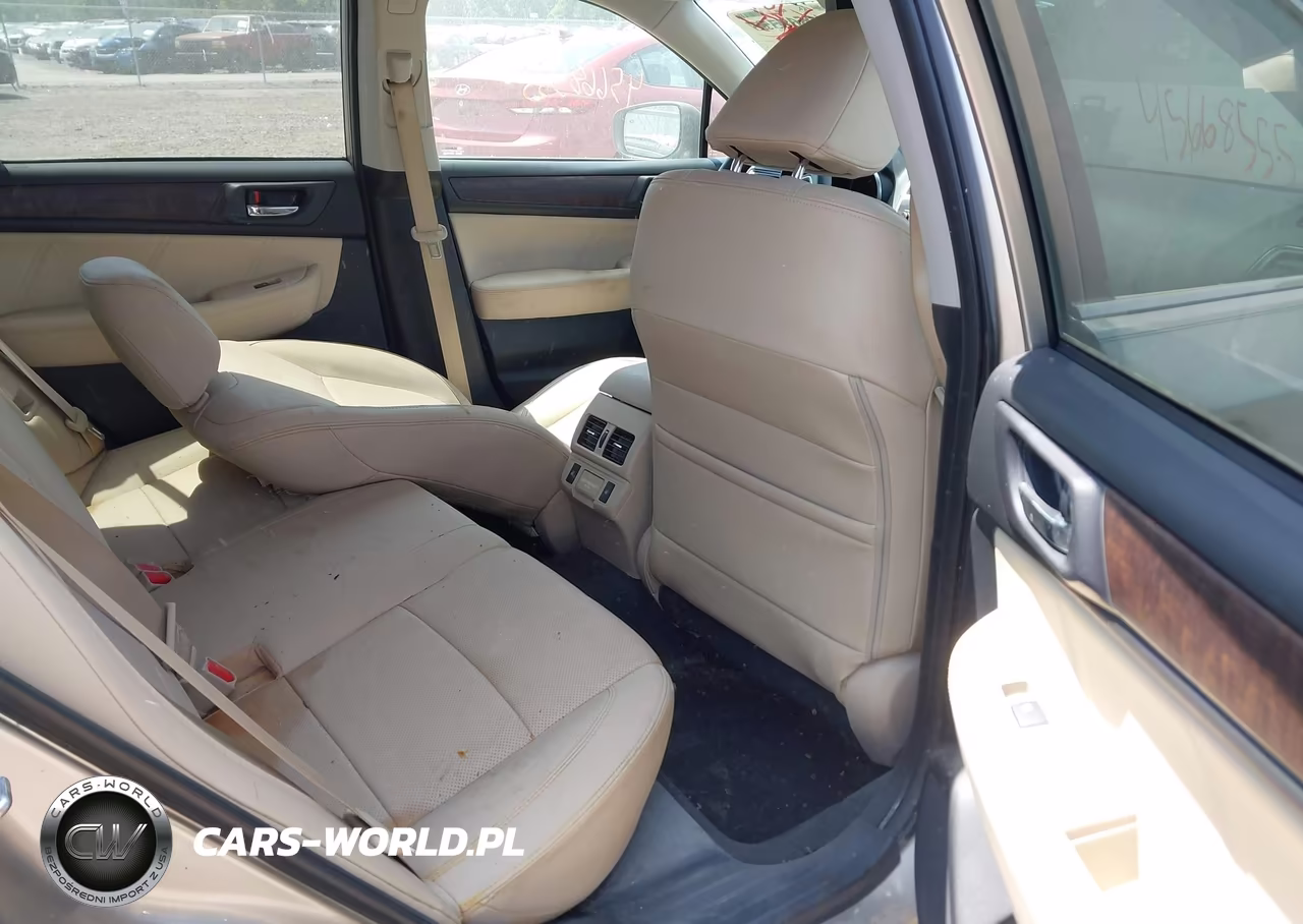 2018 Subaru Outback 3.6R Limited VIN:4S4BSENC8J3330662 - 8