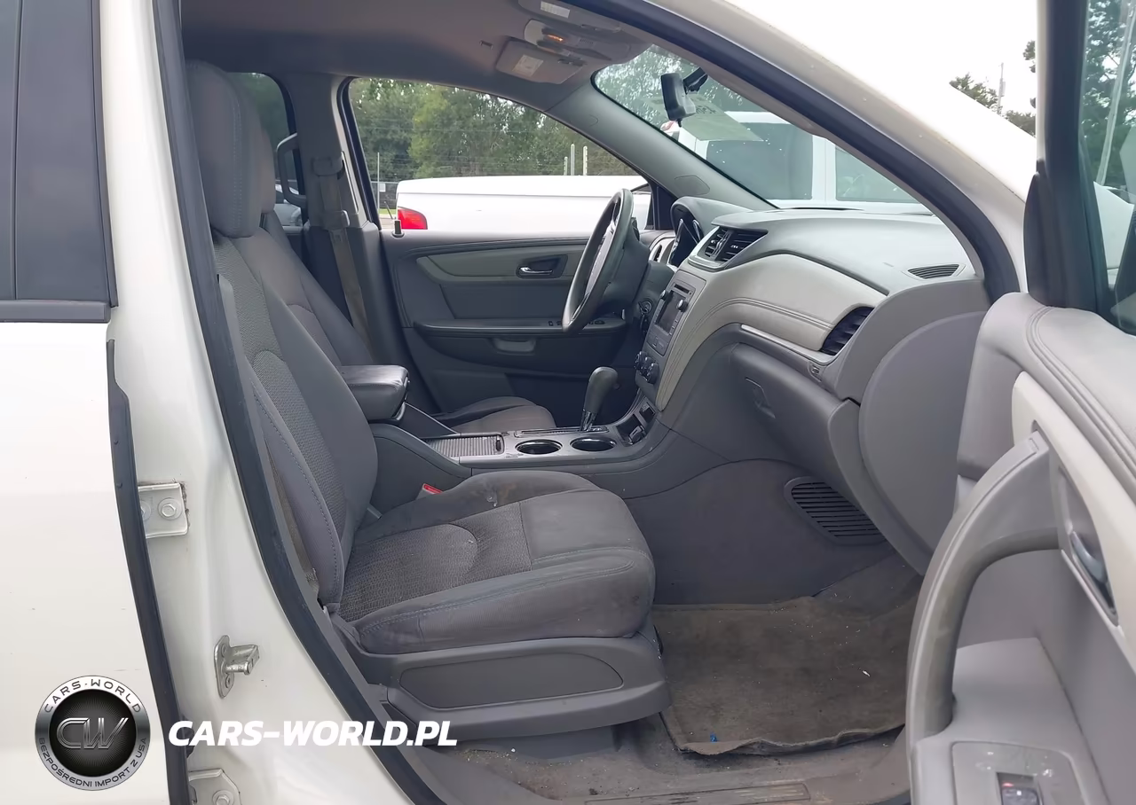 2015 Chevrolet Traverse Ls VIN:1GNKRFED9FJ127255 - 5