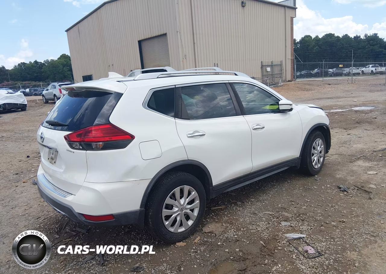2017 Nissan Rogue S VIN:KNMAT2MT1HP555375 - 4