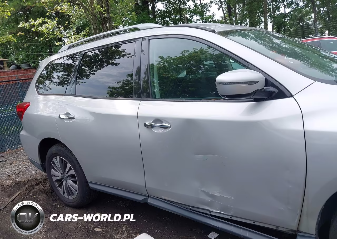 2017 Nissan Pathfinder S VIN:5N1DR2MM5HC905906 - 13