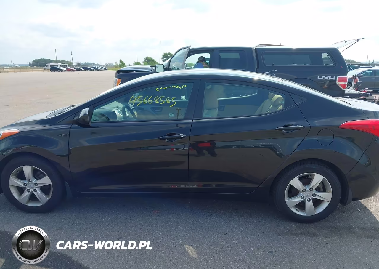 2011 Hyundai Elantra Gls VIN:5NPDH4AE7BH058401 - 14