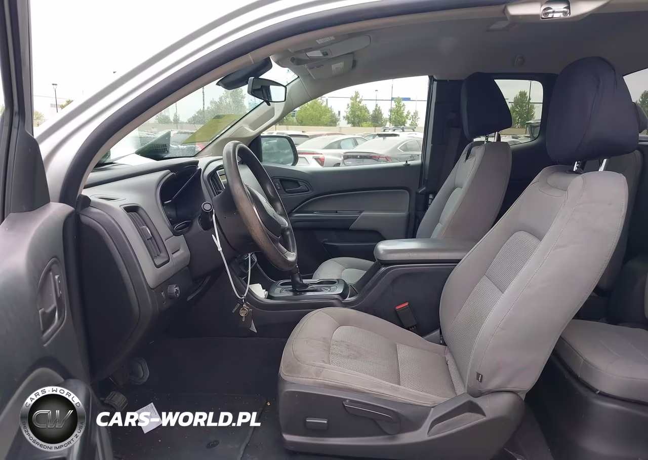 2019 Chevrolet Colorado Wt VIN:1GCHSBEA0K1361574 - 5