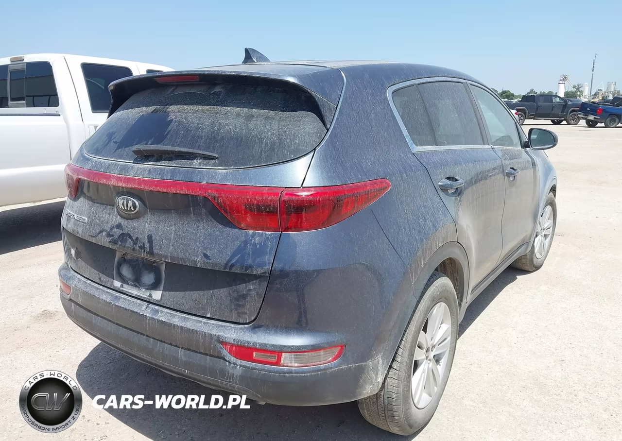 2018 Kia Sportage Lx VIN:KNDPM3AC5J7343148 - 4