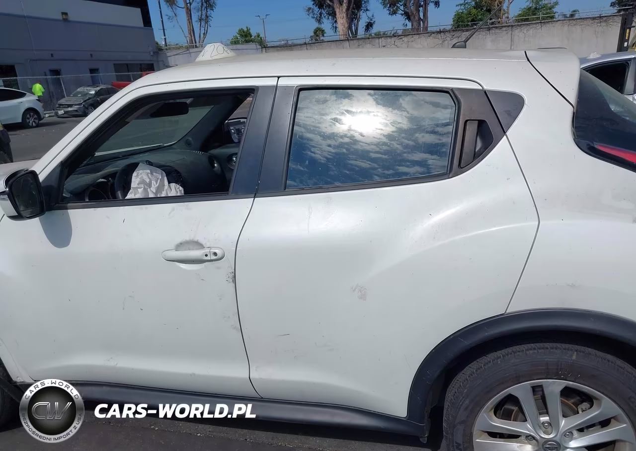 2016 Nissan Juke S VIN:JN8AF5MRXGT605097 - 15