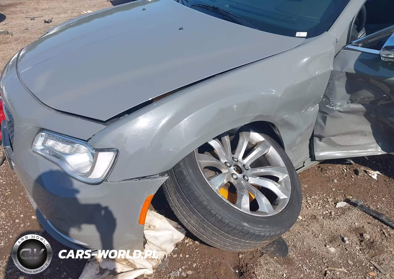 2019 Chrysler 300 Limited VIN:2C3CCAEG3KH689664 - 6