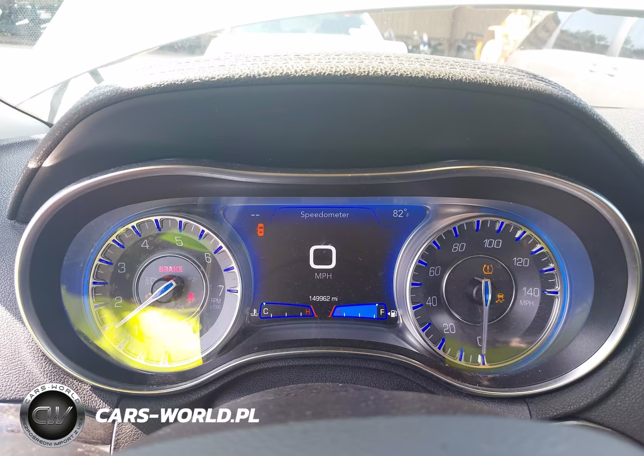 2019 Chrysler 300 Limited VIN:2C3CCAEG3KH689664 - 7