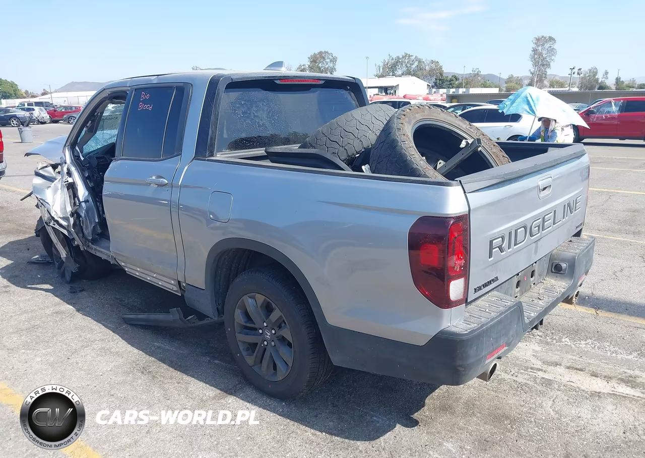 2024 Honda Ridgeline Sport VIN:5FPYK3F19RB012555 - 3