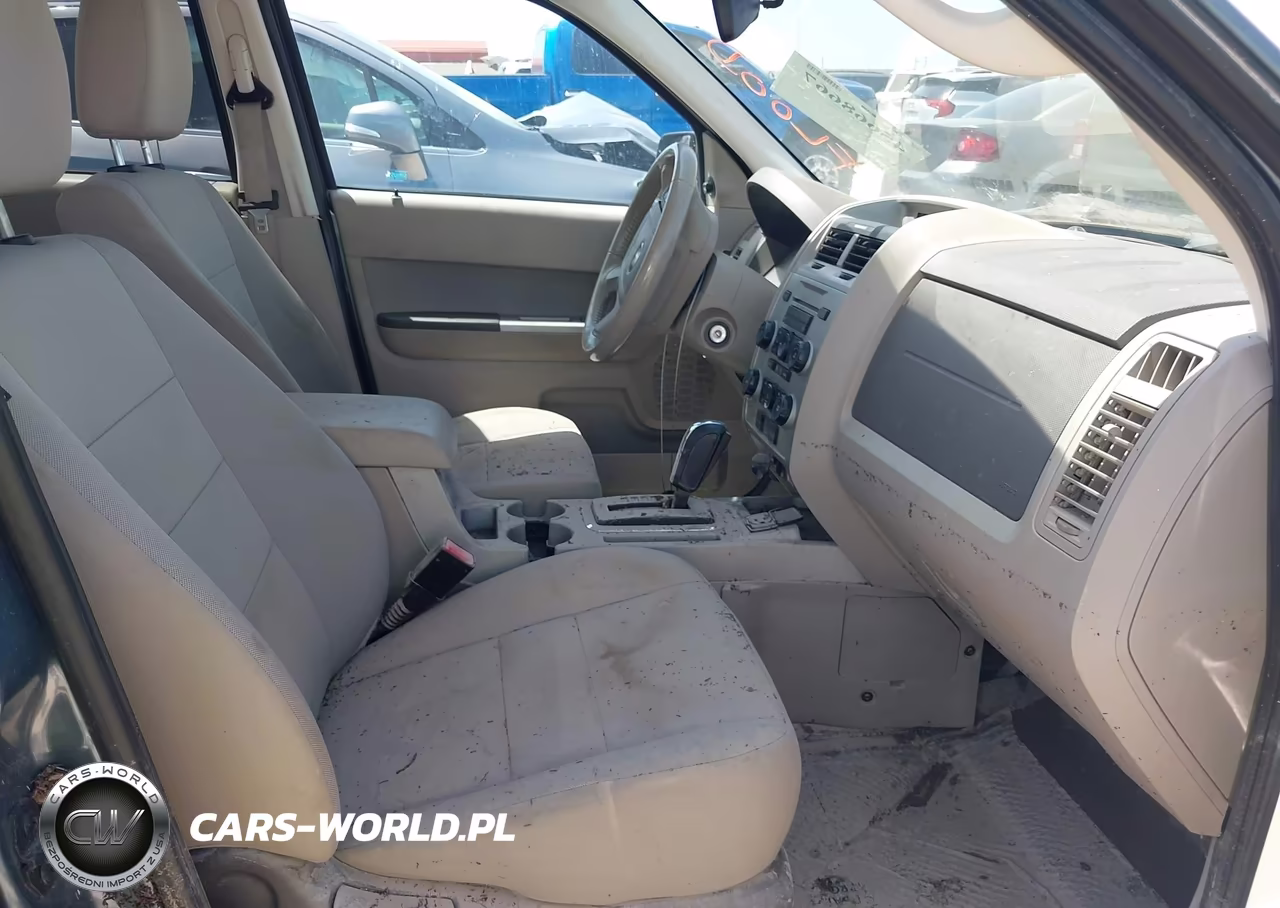 2011 Ford Escape Hybrid VIN:1FMCU5K34BKC69739 - 5