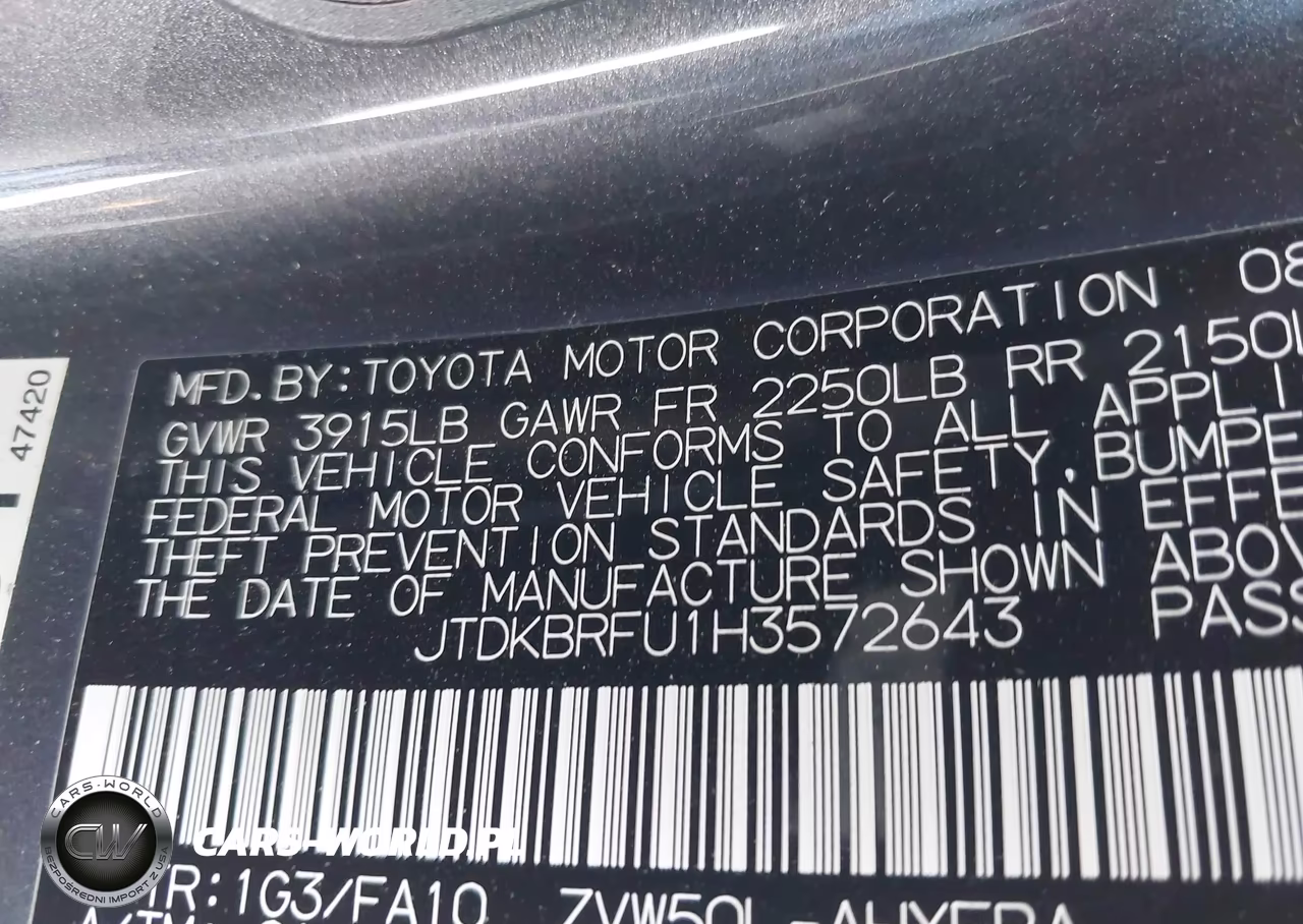 2017 Toyota Prius Two VIN:JTDKBRFU1H3572643 - 9