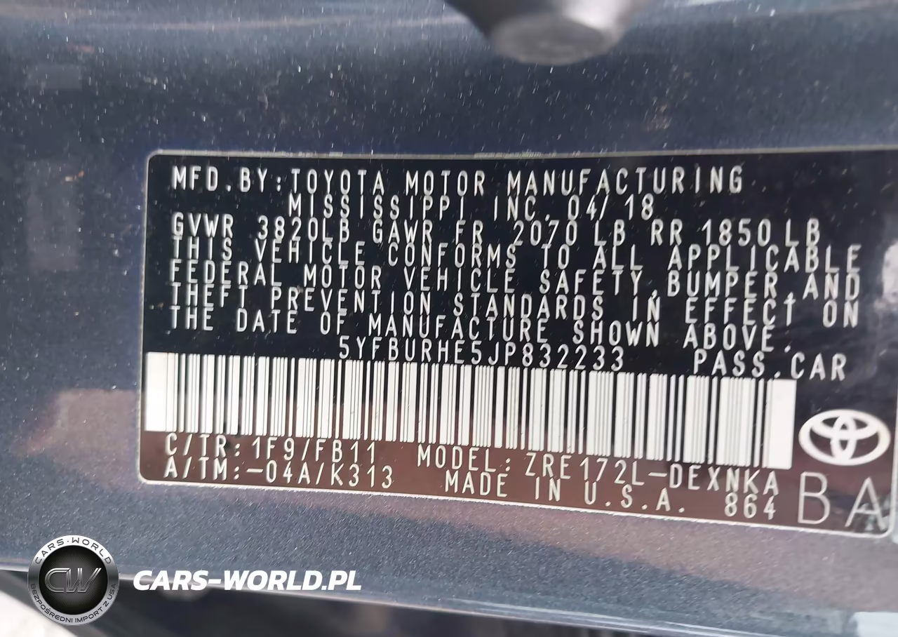 2018 Toyota Corolla Le VIN:5YFBURHE5JP832233 - 9