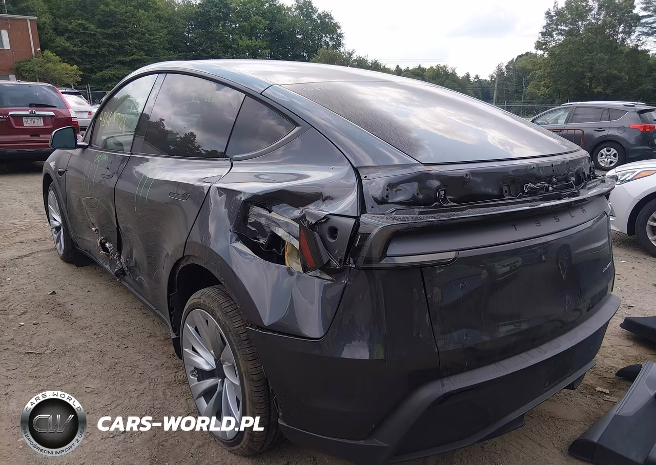 2026 Tesla Model Y All-Wheel Drive-Long Range Launch Series-Premium All-Wheel Drive VIN:7SAYGDEEXTF388938 - 3