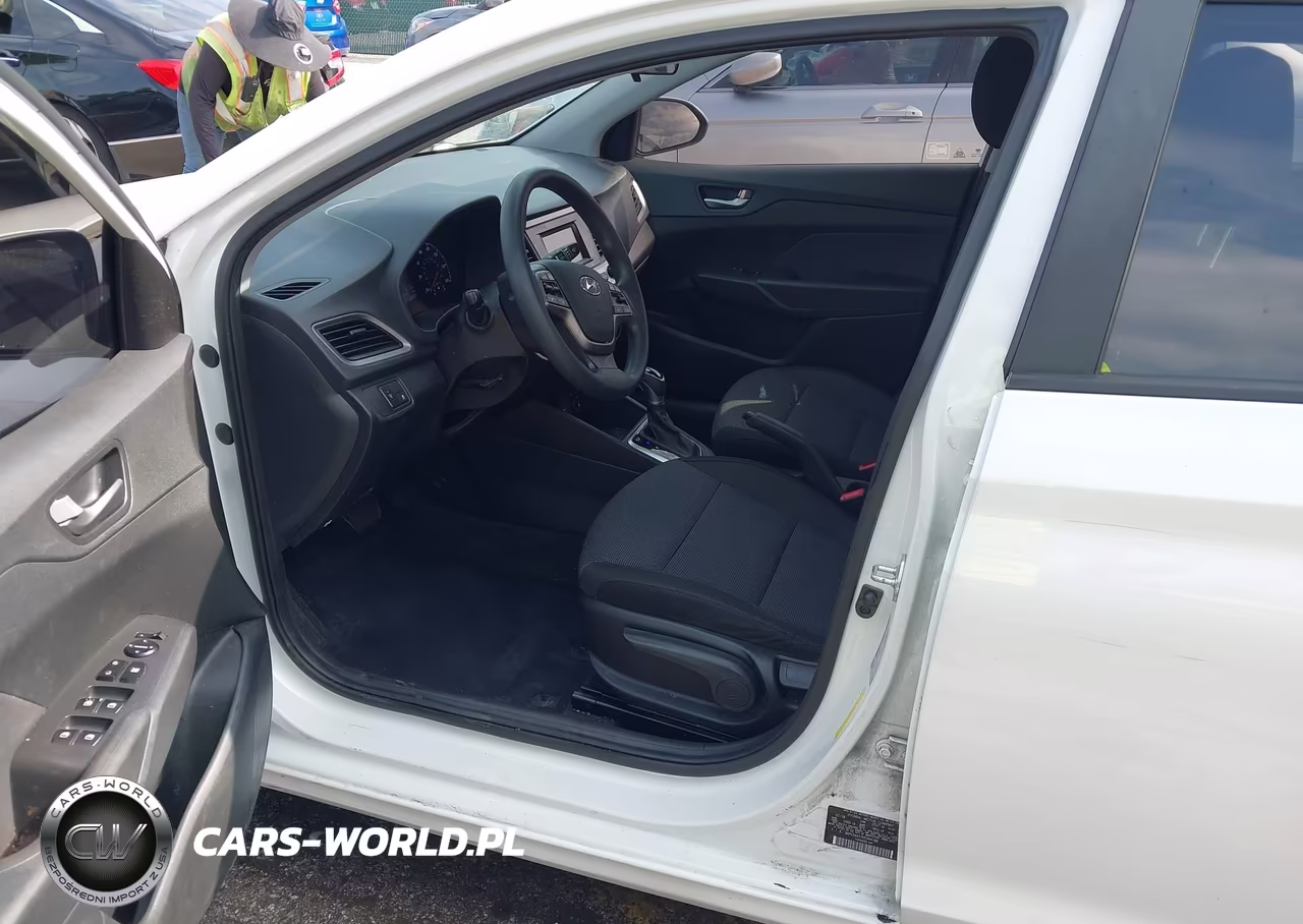 2019 Hyundai Accent Se VIN:3KPC24A37KE044188 - 5
