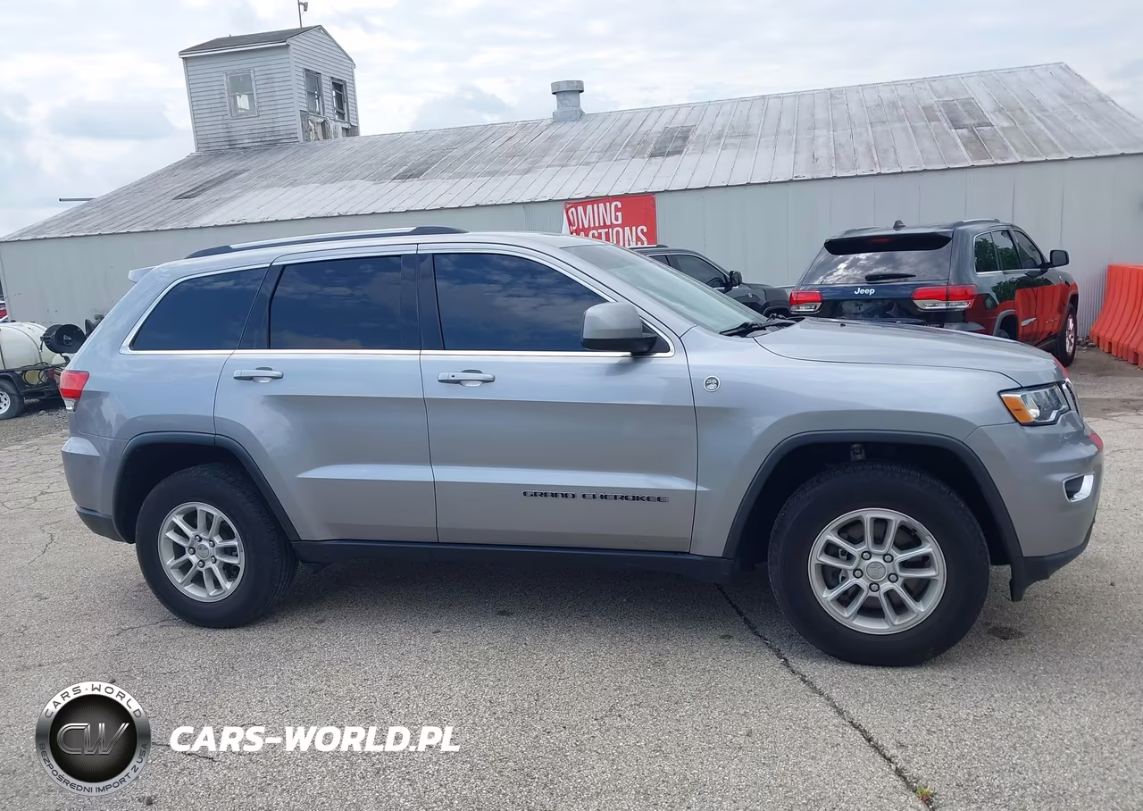 2019 Jeep Grand Cherokee Laredo E 4X4 VIN:1C4RJFAG5KC837038 - 15