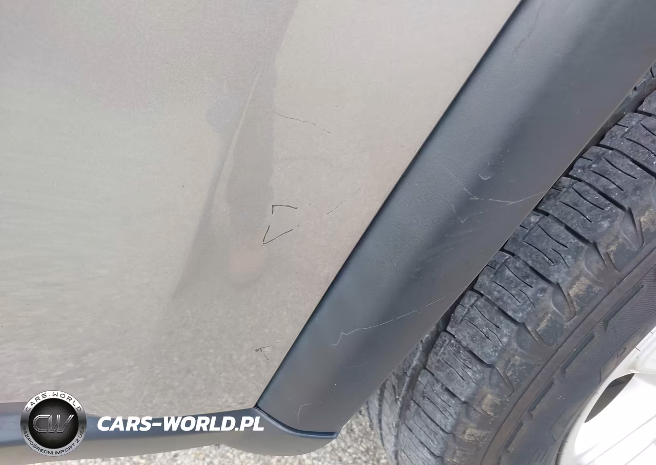 2019 Jeep Grand Cherokee Laredo E 4X4 VIN:1C4RJFAG5KC837038 - 6