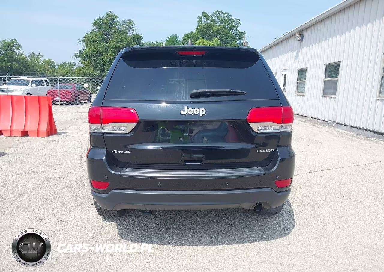 2019 Jeep Grand Cherokee Laredo E 4X4 VIN:1C4RJFAG7KC837039 - 19