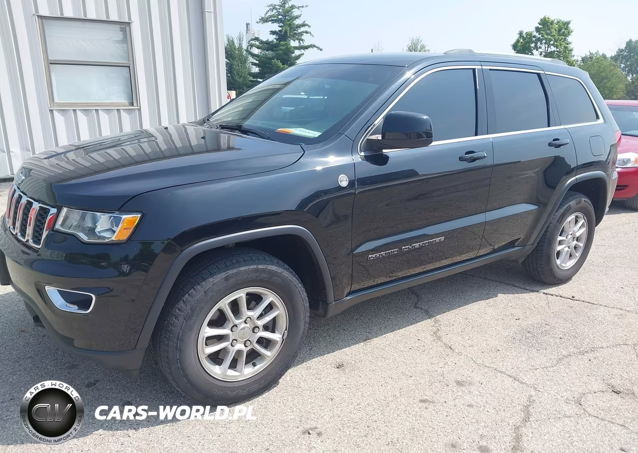 2019 Jeep Grand Cherokee Laredo E 4X4 VIN:1C4RJFAG7KC837039 - 2