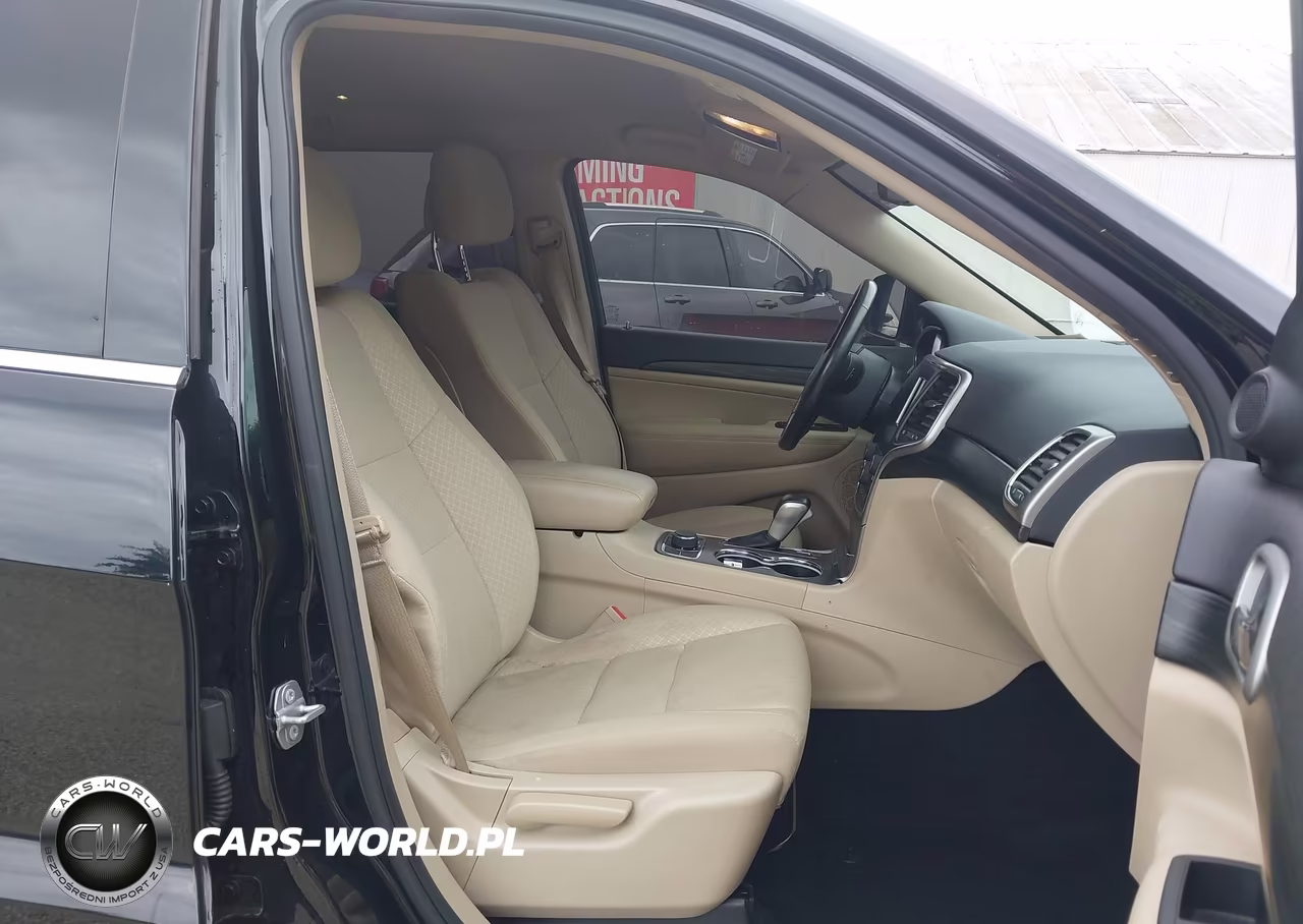 2020 Jeep Grand Cherokee Laredo E 4X4 VIN:1C4RJFAG8LC193861 - 5
