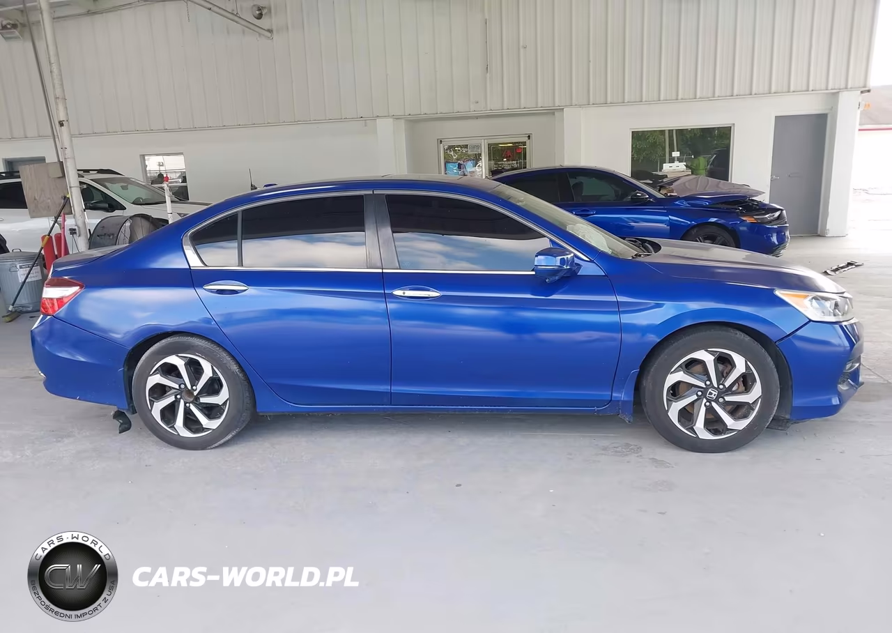 2017 Honda Accord Ex VIN:1HGCR2F7XHA206145 - 13