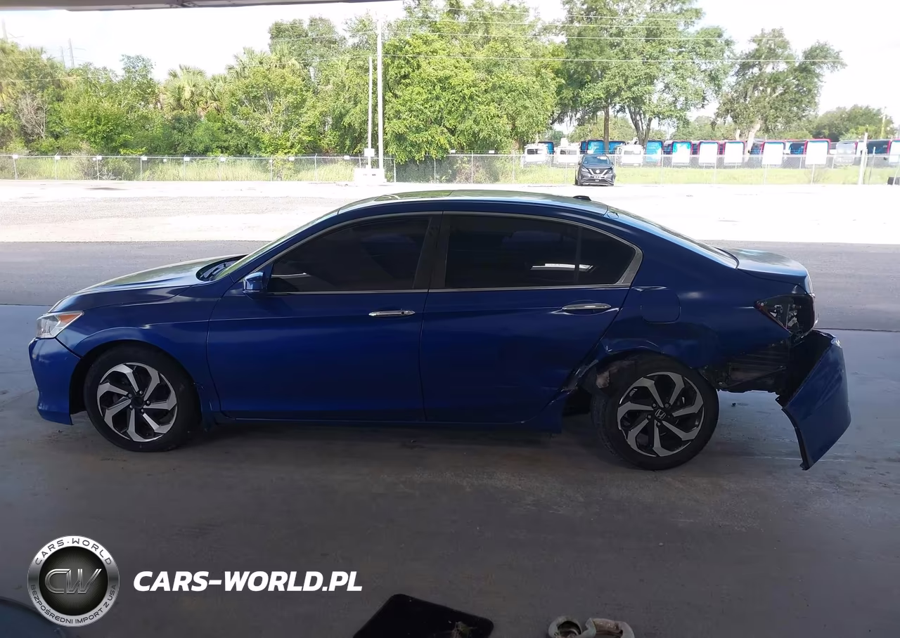 2017 Honda Accord Ex VIN:1HGCR2F7XHA206145 - 14