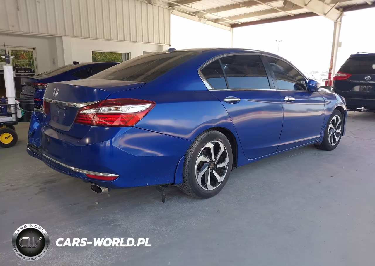 2017 Honda Accord Ex VIN:1HGCR2F7XHA206145 - 4