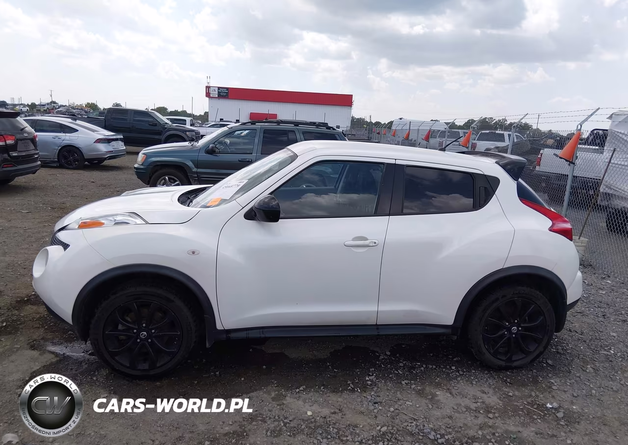 2014 Nissan Juke S VIN:JN8AF5MR7ET361132 - 14