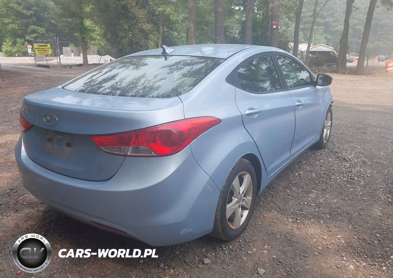 2013 Hyundai Elantra Gls VIN:KMHDH4AE5DU625421 - 4
