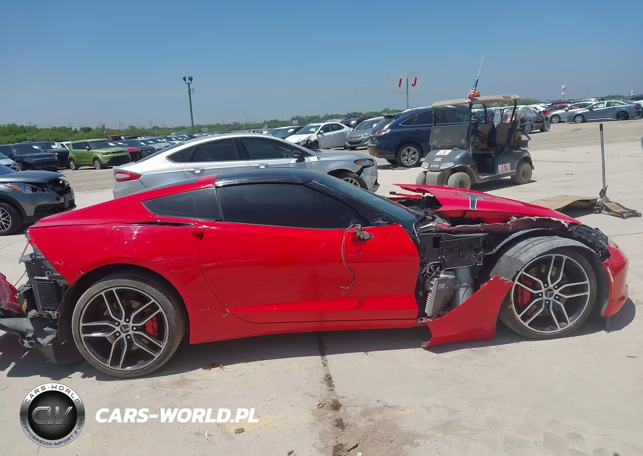 2015 Chevrolet Corvette Stingray Z51 VIN:1G1YM2D71F5103541 - 13