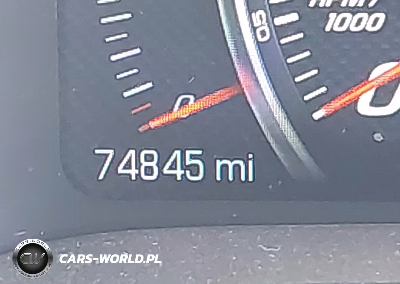 2015 Chevrolet Corvette Stingray Z51 VIN:1G1YM2D71F5103541 - 15