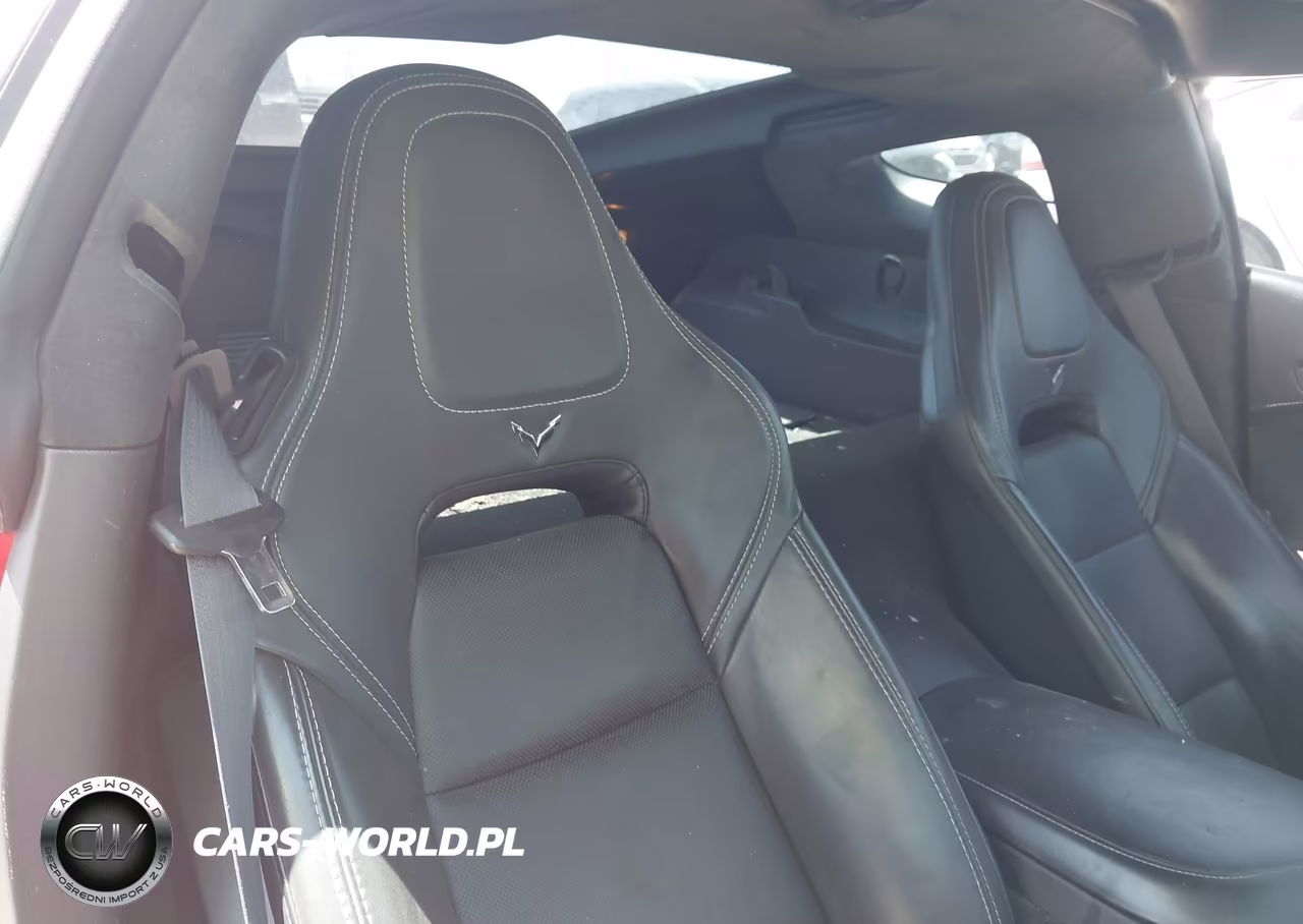 2015 Chevrolet Corvette Stingray Z51 VIN:1G1YM2D71F5103541 - 8