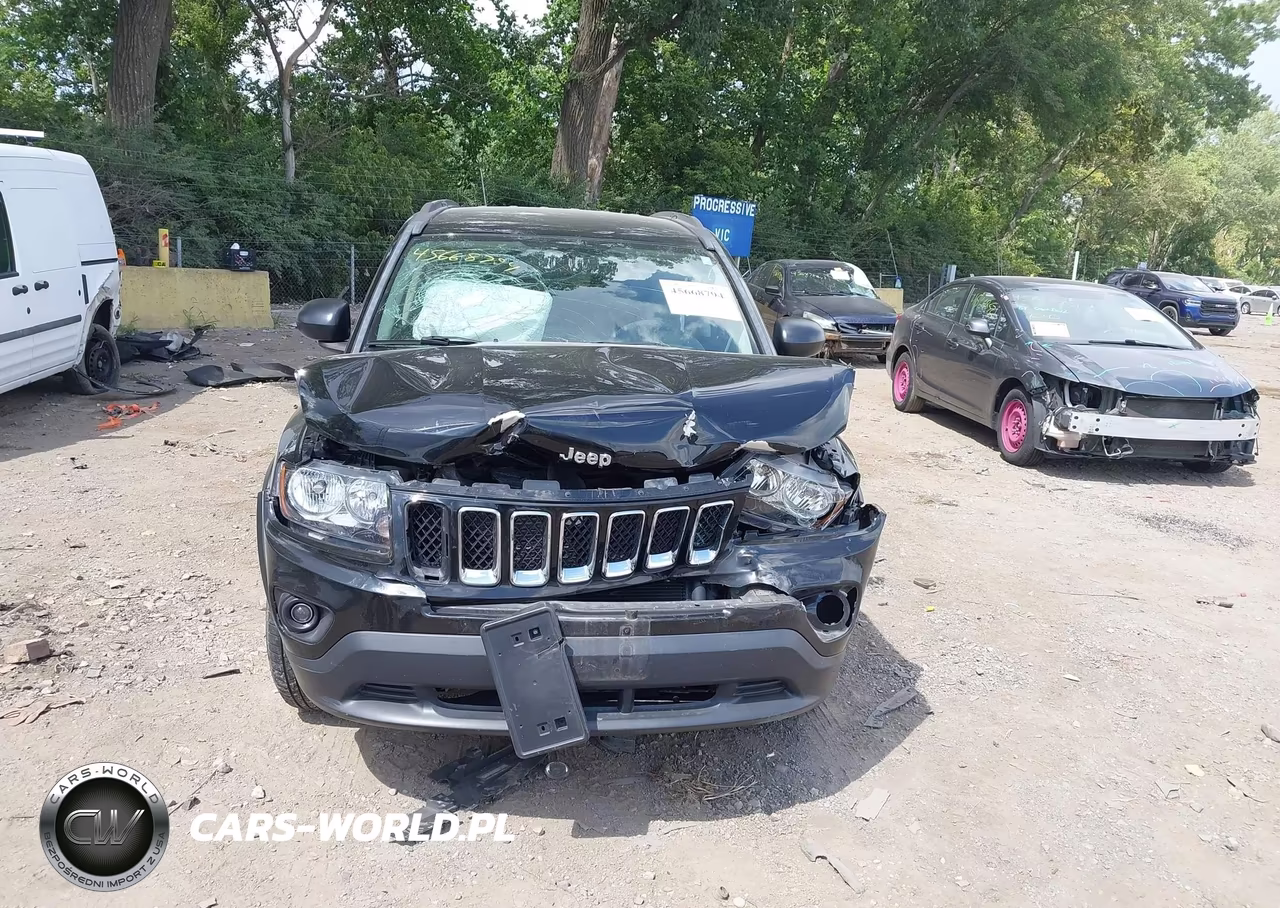 2015 Jeep Compass Sport VIN:1C4NJCBA5FD143778 - 6