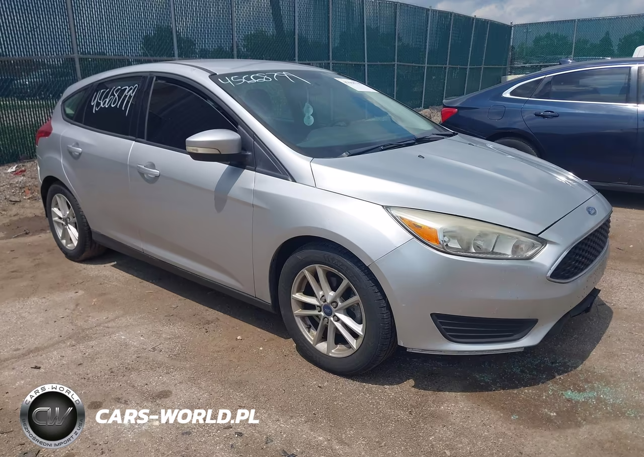 2016 Ford Focus Se VIN:1FADP3K27GL371023 - 1