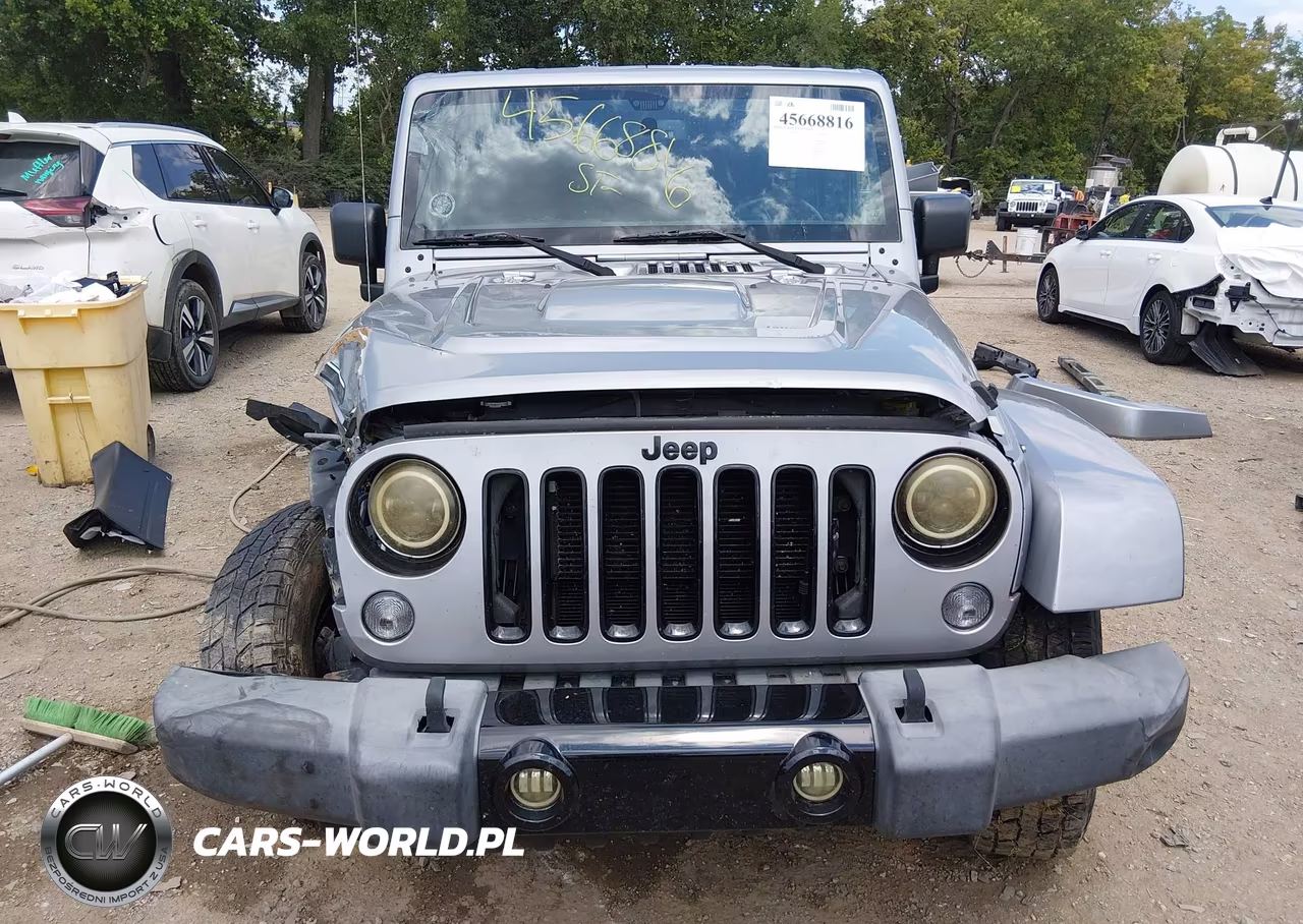 2014 Jeep Wrangler Unlimited Polar Edition VIN:1C4HJWEG5EL170787 - 13